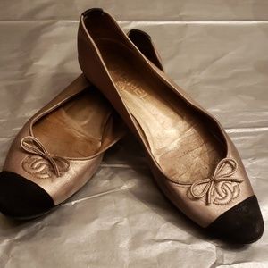 Chanel cap-toe ballerina flats